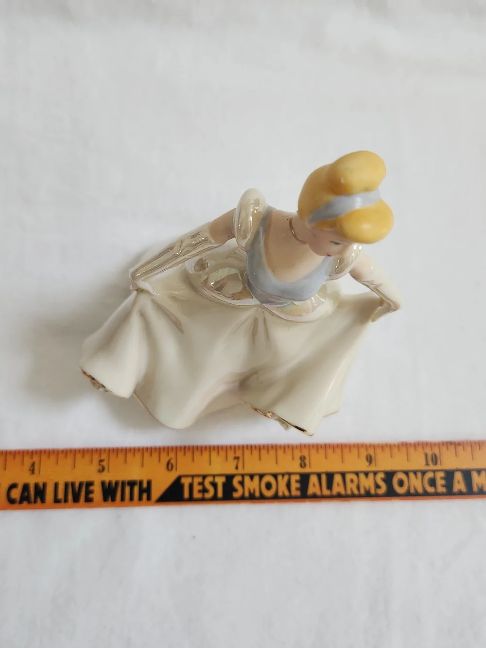 Lenox Disney Showcase Enchanted Dream Cinderella Figurine